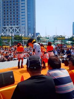 0712_3_1_東京ドーム外周(試合前) (6).jpg