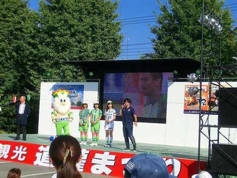 20151018_道灌まつりステージベルマーレ (27).jpg